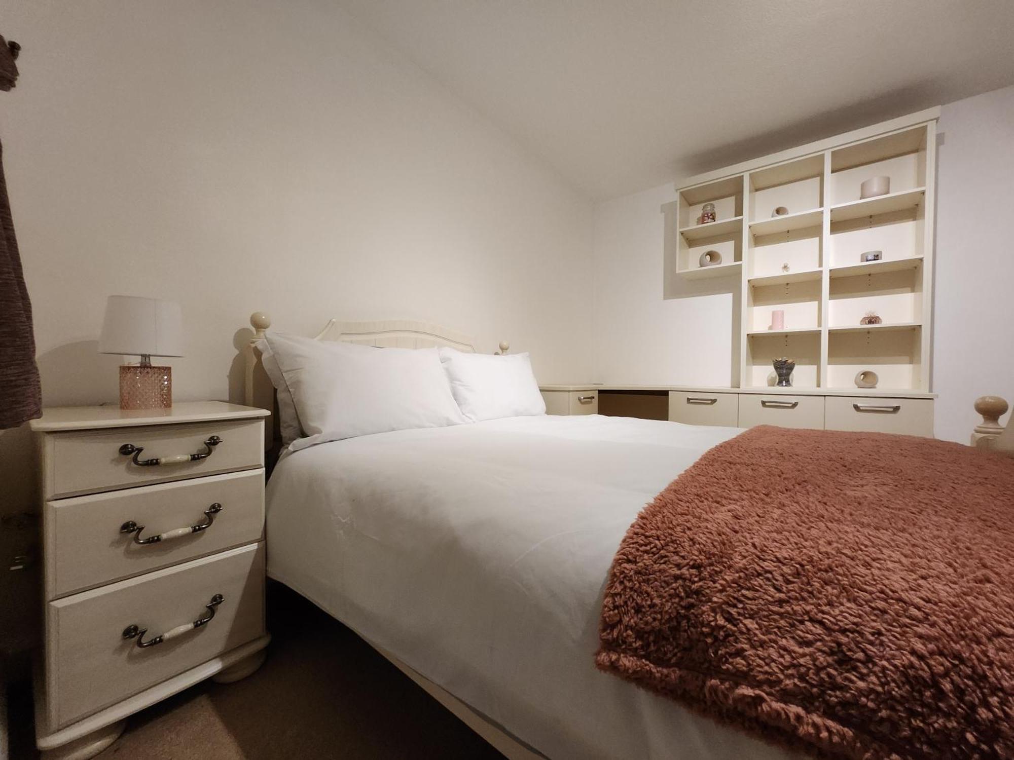 Elmdon House With 4 Spacious Bedrooms To Choose Birmingham Extérieur photo
