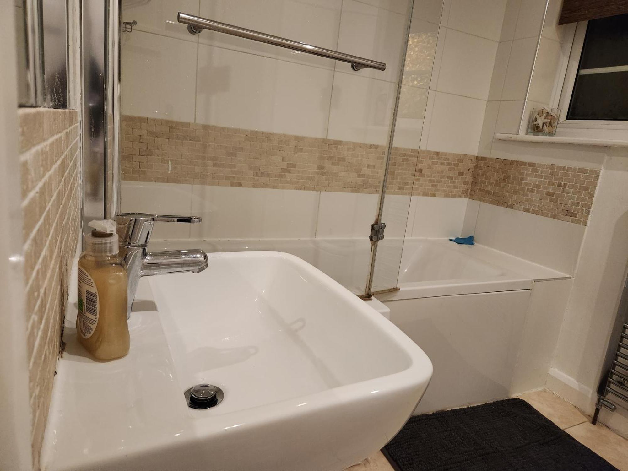 Elmdon House With 4 Spacious Bedrooms To Choose Birmingham Extérieur photo